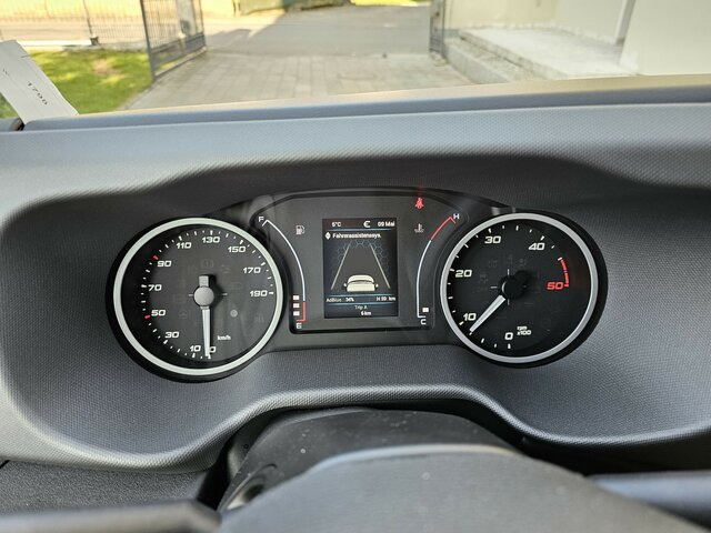 Furgone box nuovo IVECO Daily 35S18 3.0 Koffer LBW Bär ACC LED sofort!: foto 7