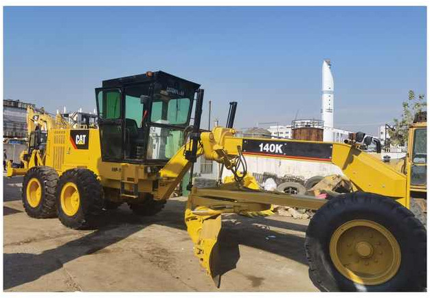 140K Japan Grader 140K 140G 140H Used Motor Graders For Caterpillar machine for sale - Grader: foto 1 140K Japan Grader 140K 140G 140H Used Motor Graders For Caterpillar machine for sale - Grader: foto 1