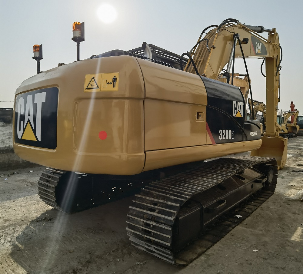 CAT 320D2 Excavator - Escavatore cingolato: foto 3 CAT 320D2 Excavator - Escavatore cingolato: foto 3