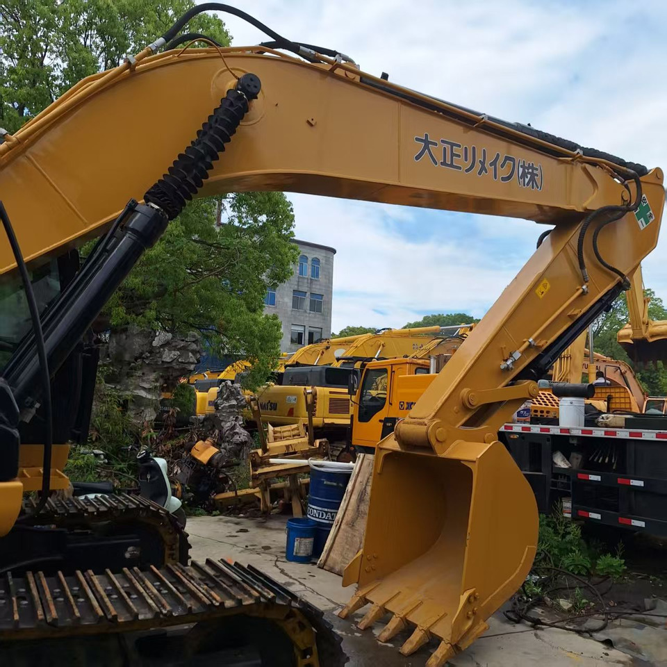 CAT 320D2 Excavator - Escavatore cingolato: foto 4 CAT 320D2 Excavator - Escavatore cingolato: foto 4