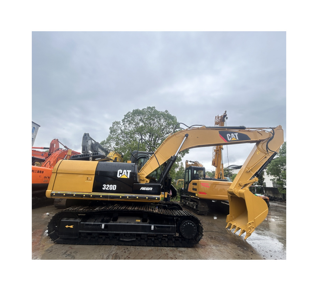 CAT320D EXCAVATOR - Escavatore cingolato: foto 1 CAT320D EXCAVATOR - Escavatore cingolato: foto 1