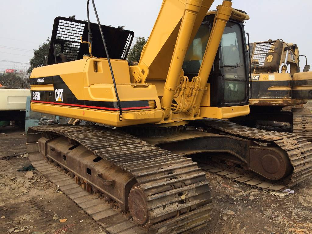 CATERPILLAR 325 B - Escavatore cingolato: foto 2 CATERPILLAR 325 B - Escavatore cingolato: foto 2