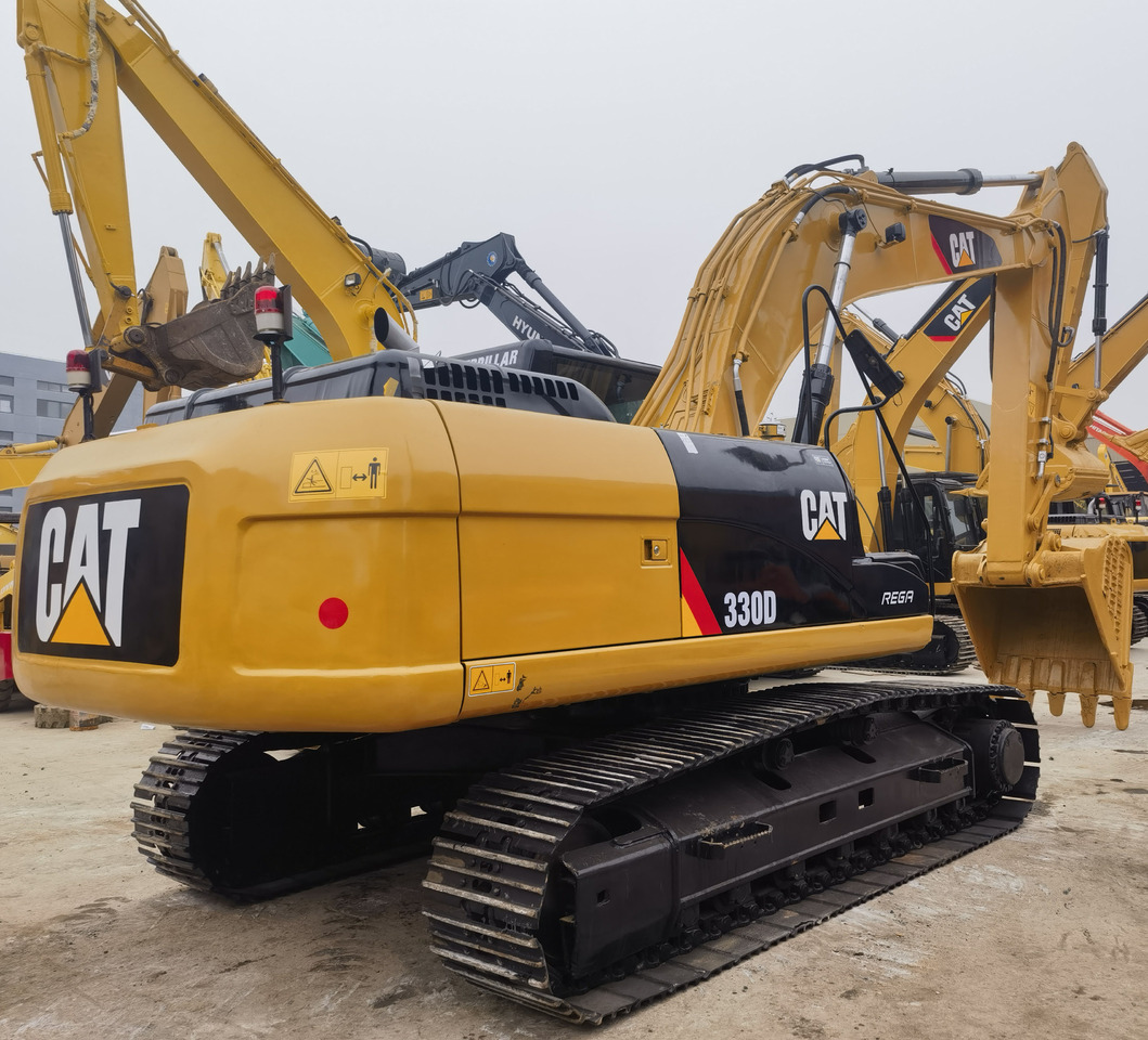 CATERPILLAR 330 D - Escavatore cingolato: foto 2 CATERPILLAR 330 D - Escavatore cingolato: foto 2