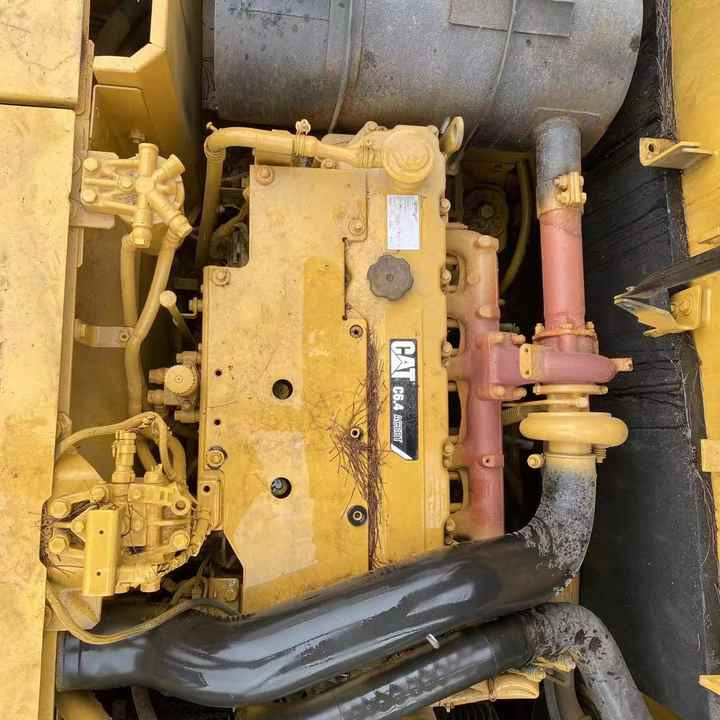 Caterpillar Excavator Original Japan 320d2 Digger CAT 320d2 Good Condition high quality for sale - Escavatore cingolato: foto 5 Caterpillar Excavator Original Japan 320d2 Digger CAT 320d2 Good Condition high quality for sale - Escavatore cingolato: foto 5