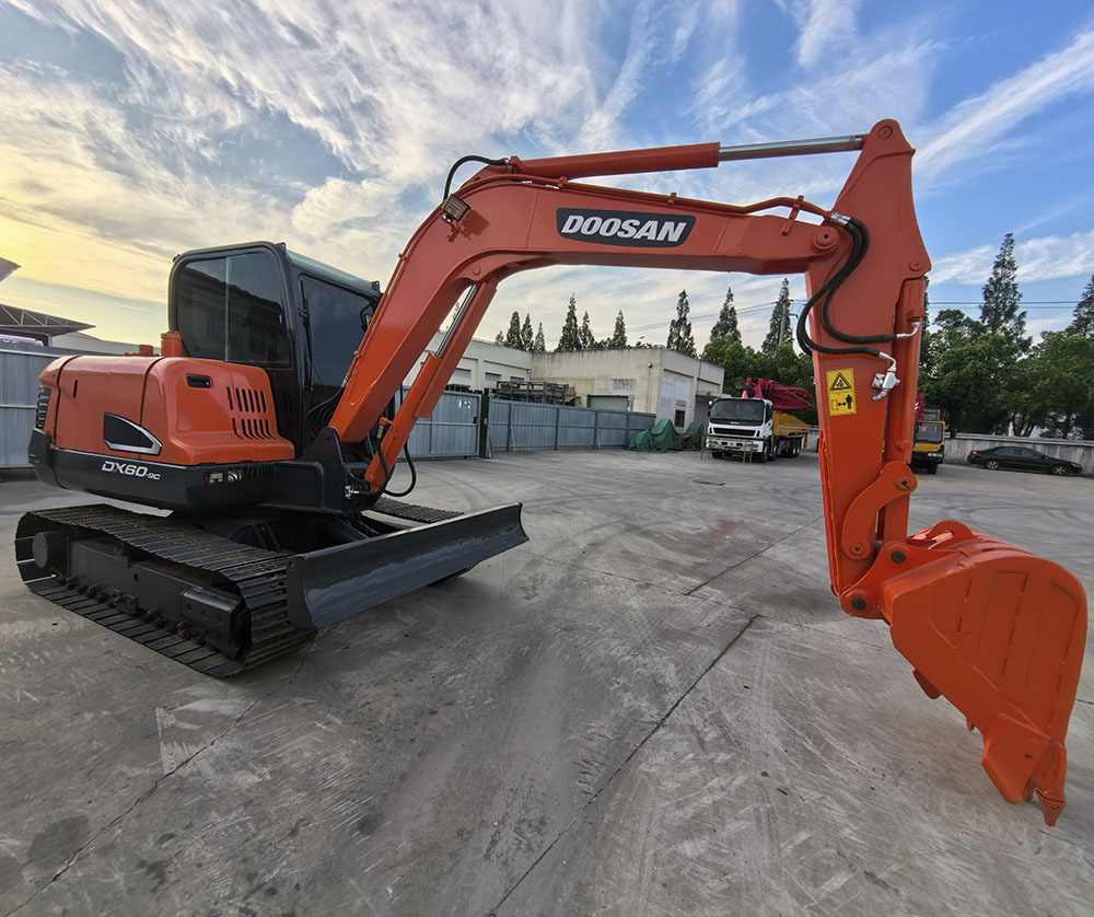 DOOSAN DX60 - Miniescavatore: foto 4 DOOSAN DX60 - Miniescavatore: foto 4
