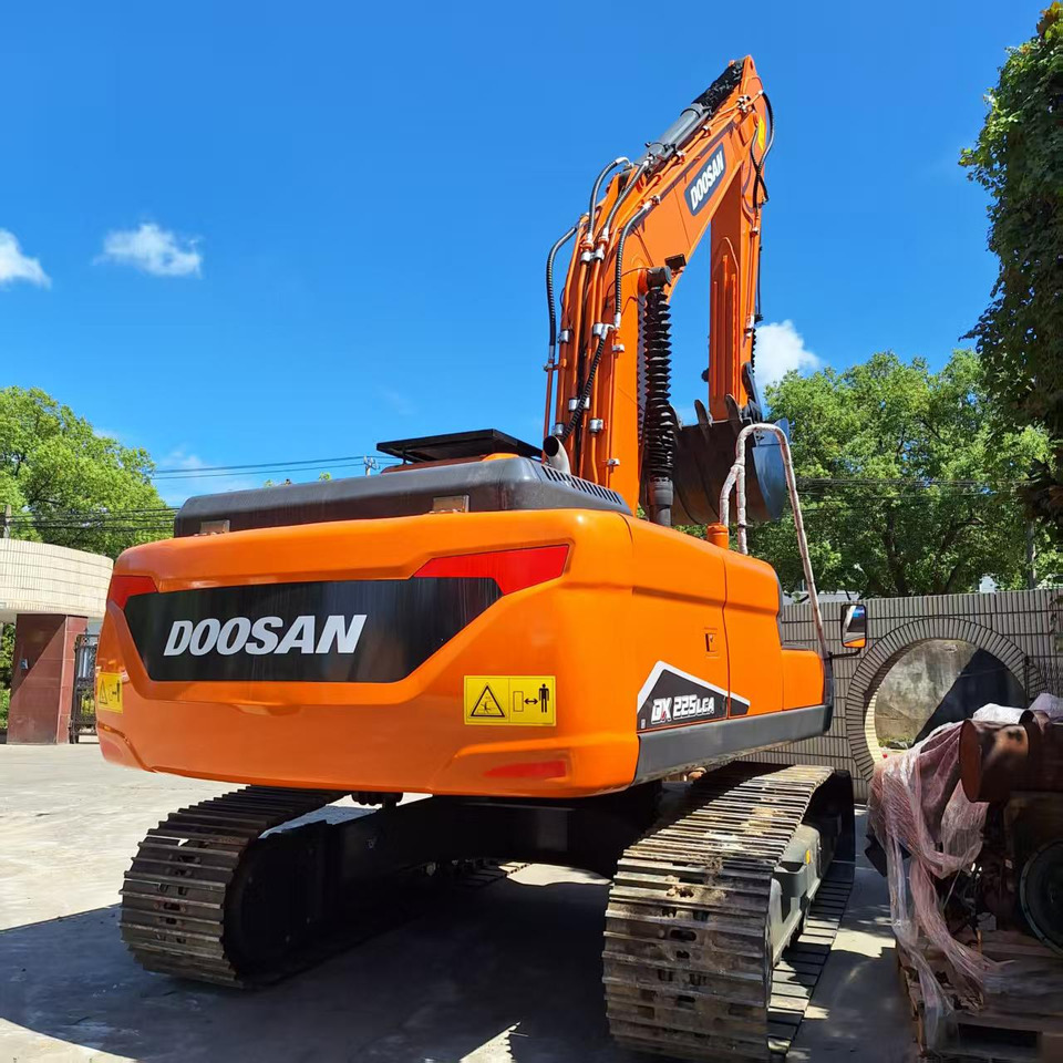 Doosan Dx225LCA Crawler Excavator - Escavatore cingolato: foto 1 Doosan Dx225LCA Crawler Excavator - Escavatore cingolato: foto 1