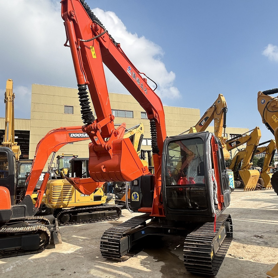 Hitachi ZX70 Excavator - Miniescavatore: foto 1 Hitachi ZX70 Excavator - Miniescavatore: foto 1