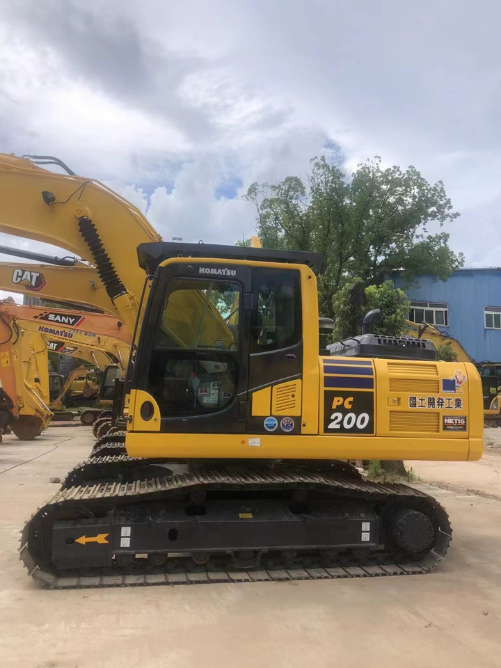 Komatsu PC200-8 Excavator - Escavatore cingolato: foto 1 Komatsu PC200-8 Excavator - Escavatore cingolato: foto 1