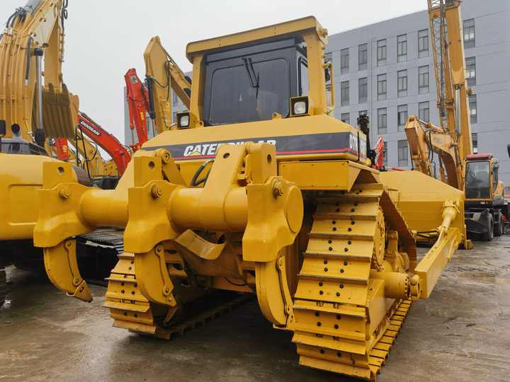 Second Hand Caterpillar CAT D7G D7R Bulldozer Used CAT D7R in stock in shanghai yard - Bulldozer: foto 5 Second Hand Caterpillar CAT D7G D7R Bulldozer Used CAT D7R in stock in shanghai yard - Bulldozer: foto 5