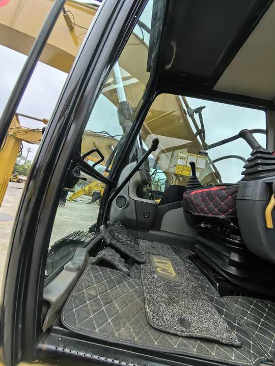 Used CAT 320D excavator in good condition at low price CAT 320D 320D2 320DL excavator for sale cat 320d2 - Escavatore cingolato: foto 5 Used CAT 320D excavator in good condition at low price CAT 320D 320D2 320DL excavator for sale cat 320d2 - Escavatore cingolato: foto 5