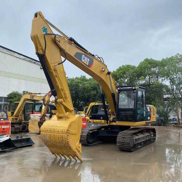 Used Cat excavator 320d Hydraulic crawler digger second hand caterpillar 320d2 for sale - Escavatore cingolato: foto 4 Used Cat excavator 320d Hydraulic crawler digger second hand caterpillar 320d2 for sale - Escavatore cingolato: foto 4