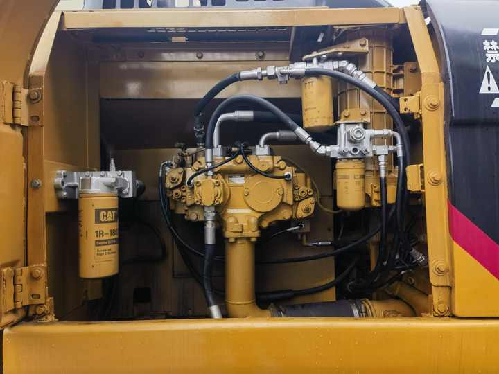 Used machinery CAT 330D 320 315 excavator SECOND HAND caterpillar machinery CAT 330D used excavators - Escavatore cingolato: foto 5 Used machinery CAT 330D 320 315 excavator SECOND HAND caterpillar machinery CAT 330D used excavators - Escavatore cingolato: foto 5
