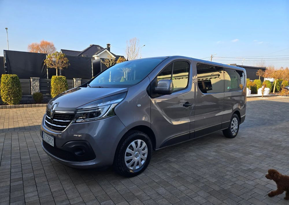 Renault Trafic Grand SpaceClass 2.0 dCi EDC - Autovettura: foto 2 Renault Trafic Grand SpaceClass 2.0 dCi EDC - Autovettura: foto 2