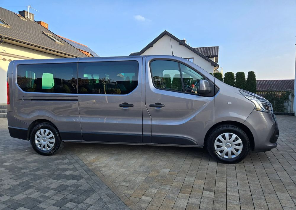 Renault Trafic Grand SpaceClass 2.0 dCi EDC - Minibus, Pulmino: foto 5 Renault Trafic Grand SpaceClass 2.0 dCi EDC - Minibus, Pulmino: foto 5