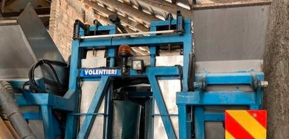 Vendemmiatrice Volentieri VG 2000/2 TA - Vendemmiatrice: foto 1 Vendemmiatrice Volentieri VG 2000/2 TA - Vendemmiatrice: foto 1