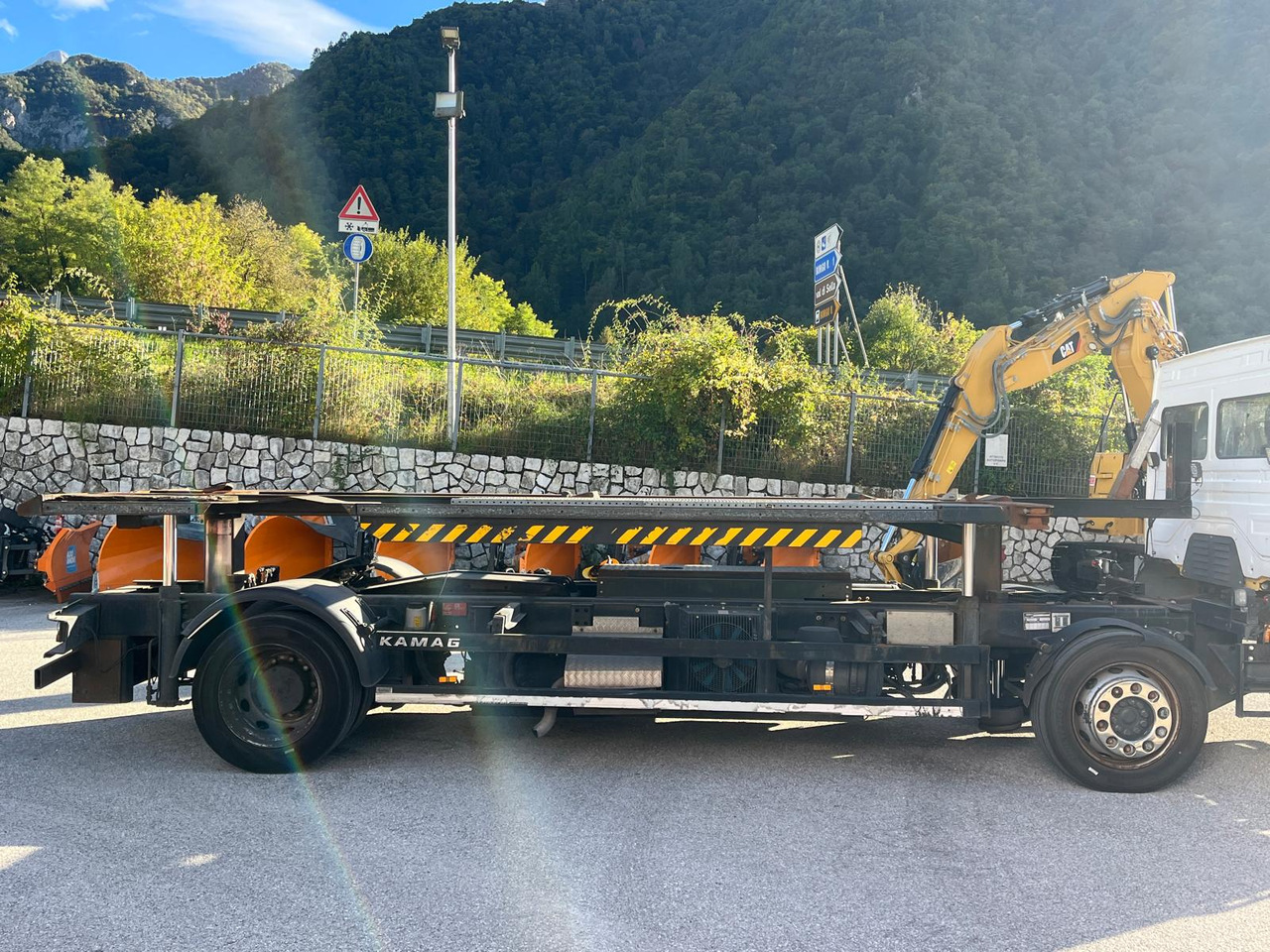 MERCEDES-BENZ KAMAG - Autocarro portacontainer/ Caisse interchangeable: foto 5 MERCEDES-BENZ KAMAG - Autocarro portacontainer/ Caisse interchangeable: foto 5