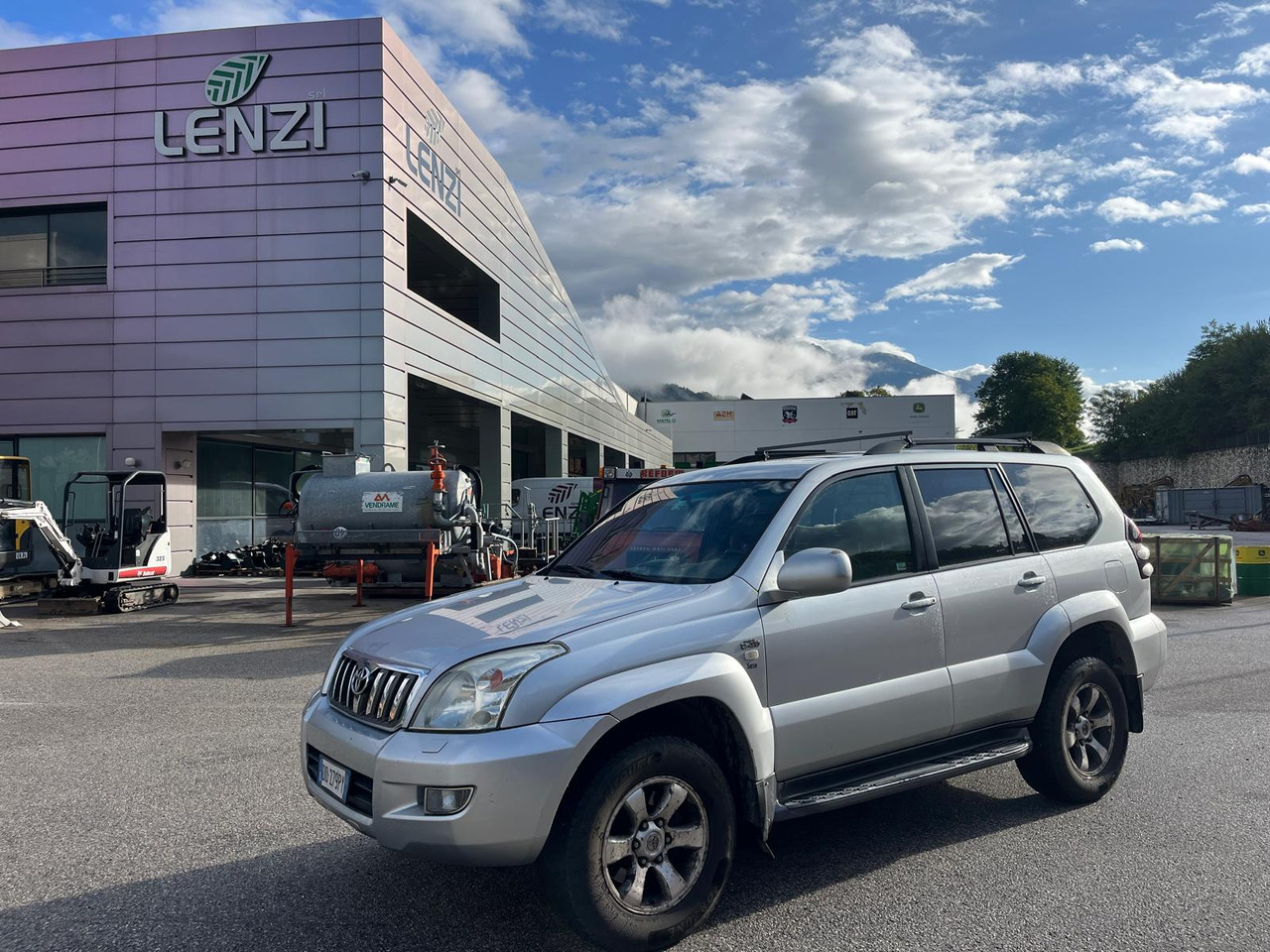 TOYOTA LAND CRUISER 4X4 3.0 D-4D - Autovettura: foto 1 TOYOTA LAND CRUISER 4X4 3.0 D-4D - Autovettura: foto 1