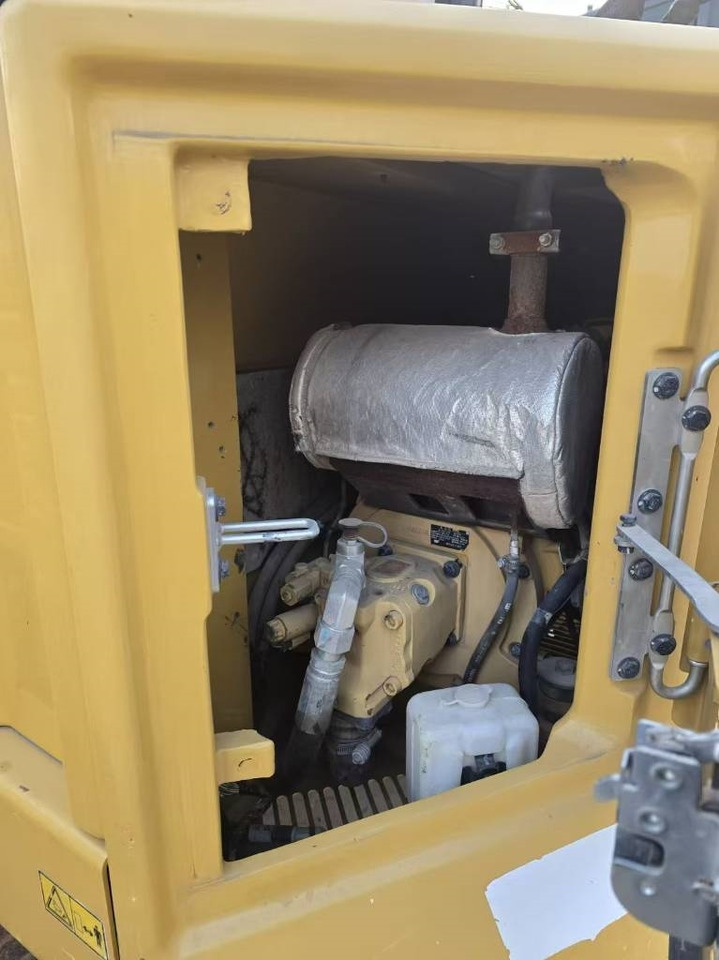 Miniescavatore CAT 306: foto 10 Miniescavatore CAT 306: foto 10