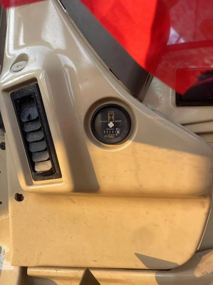 CAT 320 B L  - Escavatore cingolato: foto 5 CAT 320 B L  - Escavatore cingolato: foto 5