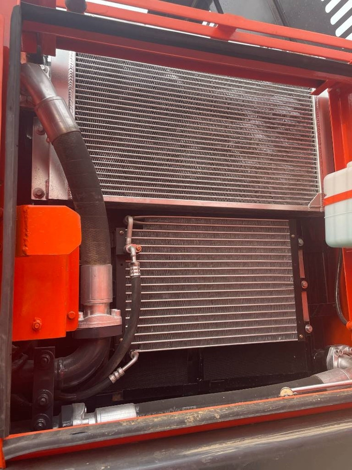 Doosan DX 225 - Escavatore cingolato: foto 4 Doosan DX 225 - Escavatore cingolato: foto 4
