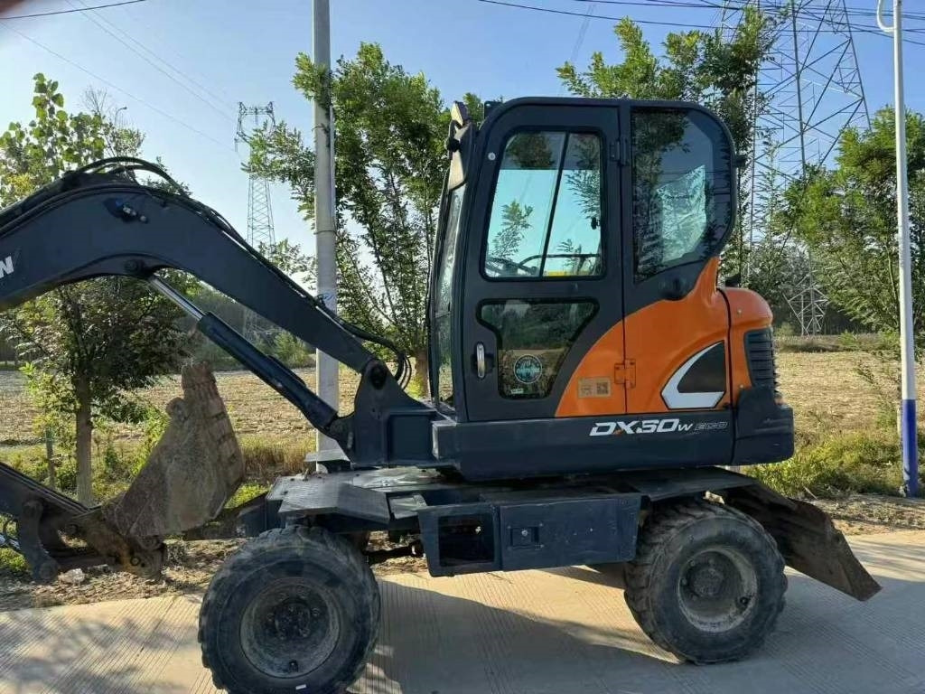 Doosan DX 60 - Miniescavatore: foto 4 Doosan DX 60 - Miniescavatore: foto 4