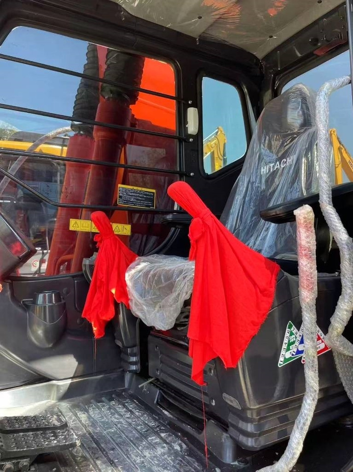 Hitachi ZX 120 - Escavatore cingolato: foto 4 Hitachi ZX 120 - Escavatore cingolato: foto 4