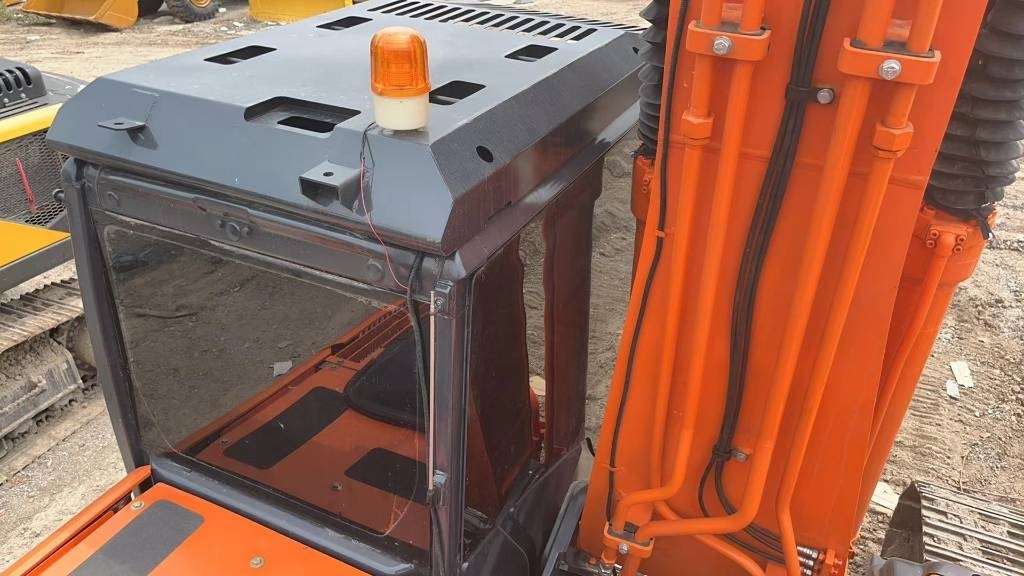 Miniescavatore Hitachi ZX 70: foto 11 Miniescavatore Hitachi ZX 70: foto 11