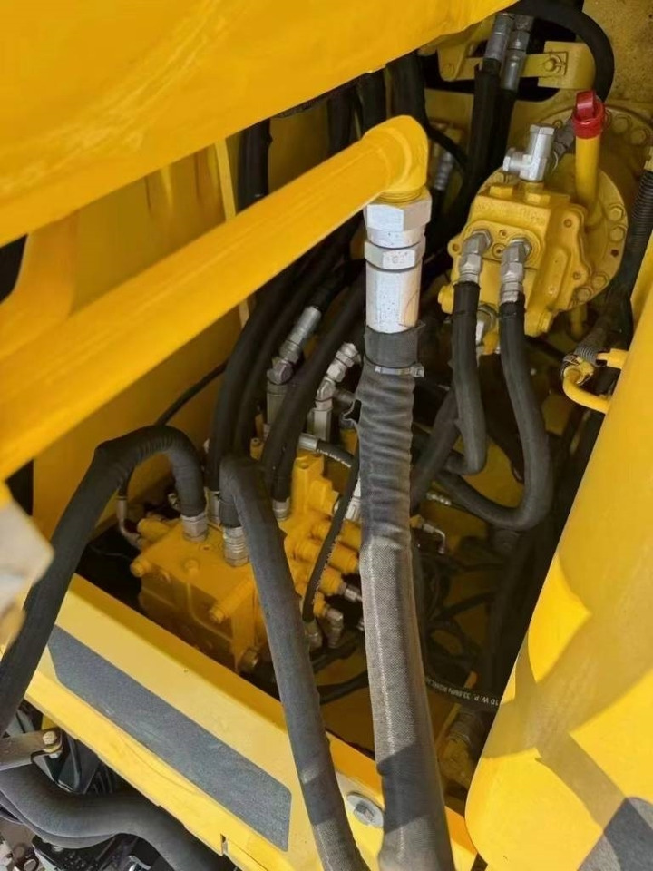 Komatsu PC 130 - Escavatore cingolato: foto 5 Komatsu PC 130 - Escavatore cingolato: foto 5