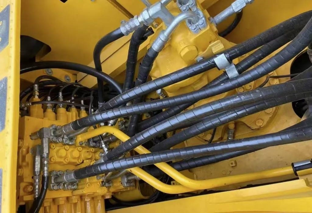 Komatsu PC 240  - Escavatore cingolato: foto 4 Komatsu PC 240  - Escavatore cingolato: foto 4