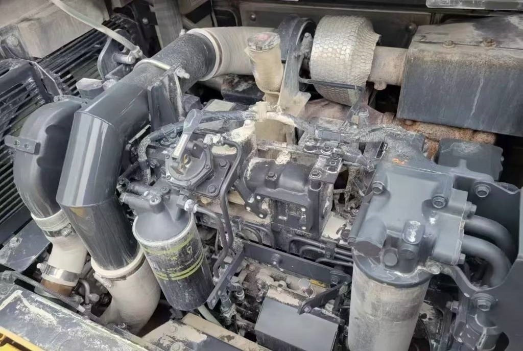 Komatsu PC 460-8 - Escavatore cingolato: foto 5 Komatsu PC 460-8 - Escavatore cingolato: foto 5