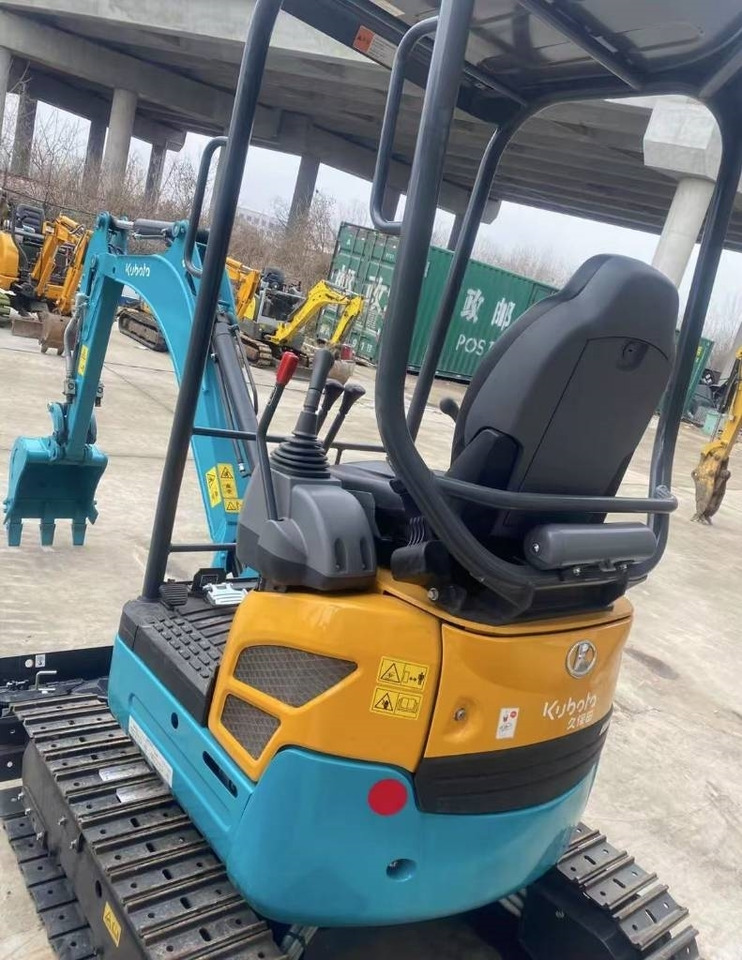 Kubota U 15 - Miniescavatore: foto 1 Kubota U 15 - Miniescavatore: foto 1