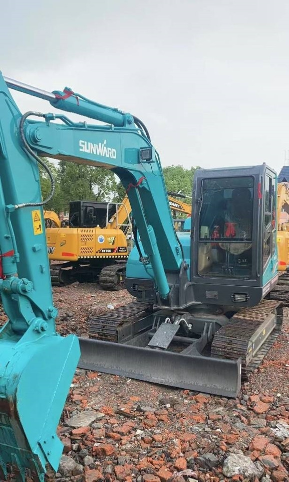 Sunward 70 - Miniescavatore: foto 2 Sunward 70 - Miniescavatore: foto 2