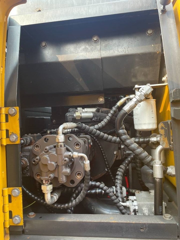 Volvo EC 140 - Escavatore cingolato: foto 2 Volvo EC 140 - Escavatore cingolato: foto 2