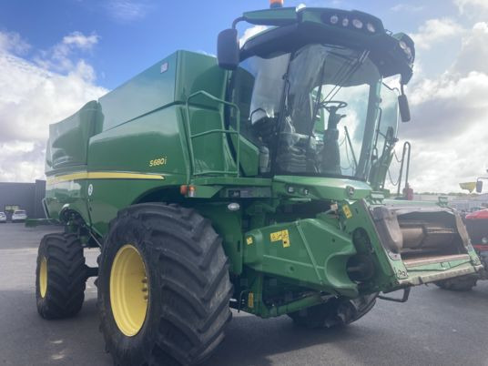 John Deere S680 - Mietitrebbia: foto 2 John Deere S680 - Mietitrebbia: foto 2