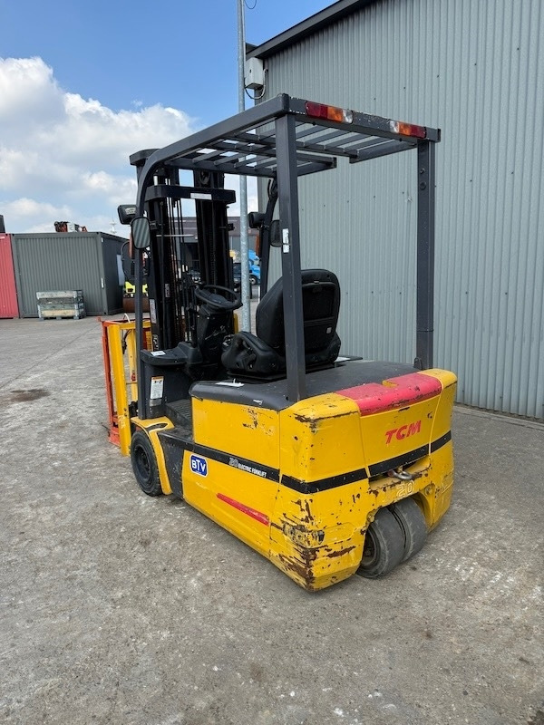 TCM FTB 20-7 - Carrello elevatore elettrico: foto 2 TCM FTB 20-7 - Carrello elevatore elettrico: foto 2