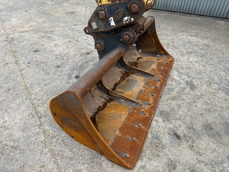 Escavatore cingolato Yanmar TC125: foto 7
