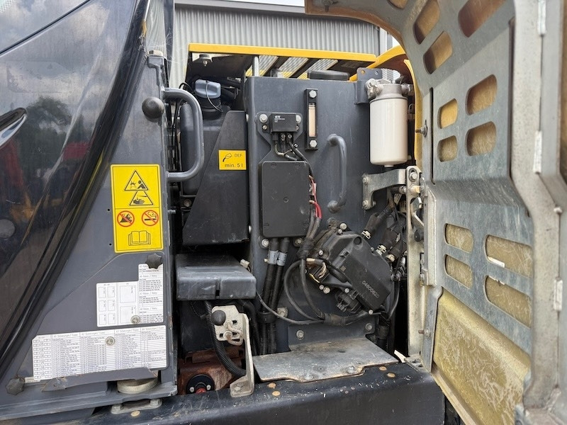 Escavatore cingolato Yanmar TC125: foto 13