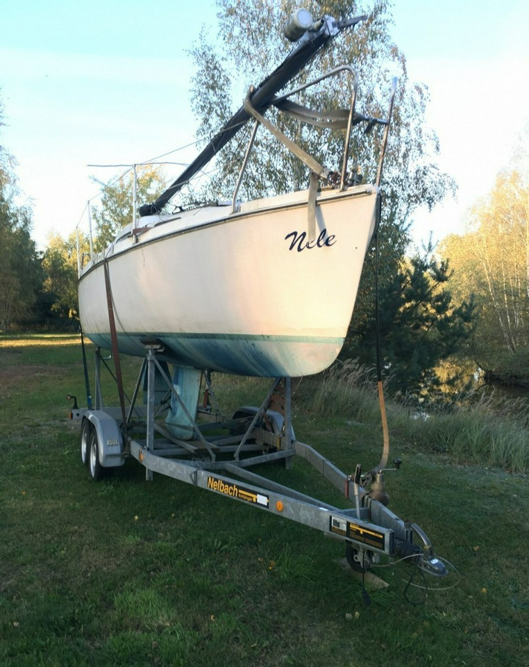 Inna Inny Jacht żaglowy TBN 2000 żaglówka - Altra macchina: foto 2 Inna Inny Jacht żaglowy TBN 2000 żaglówka - Altra macchina: foto 2