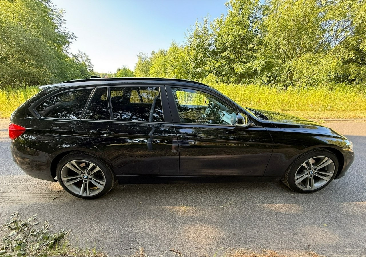 BMW SERIA 3 V (F30/F31/F34) BMW SERIA 3 318d 150KM Automat SportLine*AdaptiveLed*Navi*Półskóra*SerwisBMW* FV - Station wagon: foto 5 BMW SERIA 3 V (F30/F31/F34) BMW SERIA 3 318d 150KM Automat SportLine*AdaptiveLed*Navi*Półskóra*SerwisBMW* FV - Station wagon: foto 5