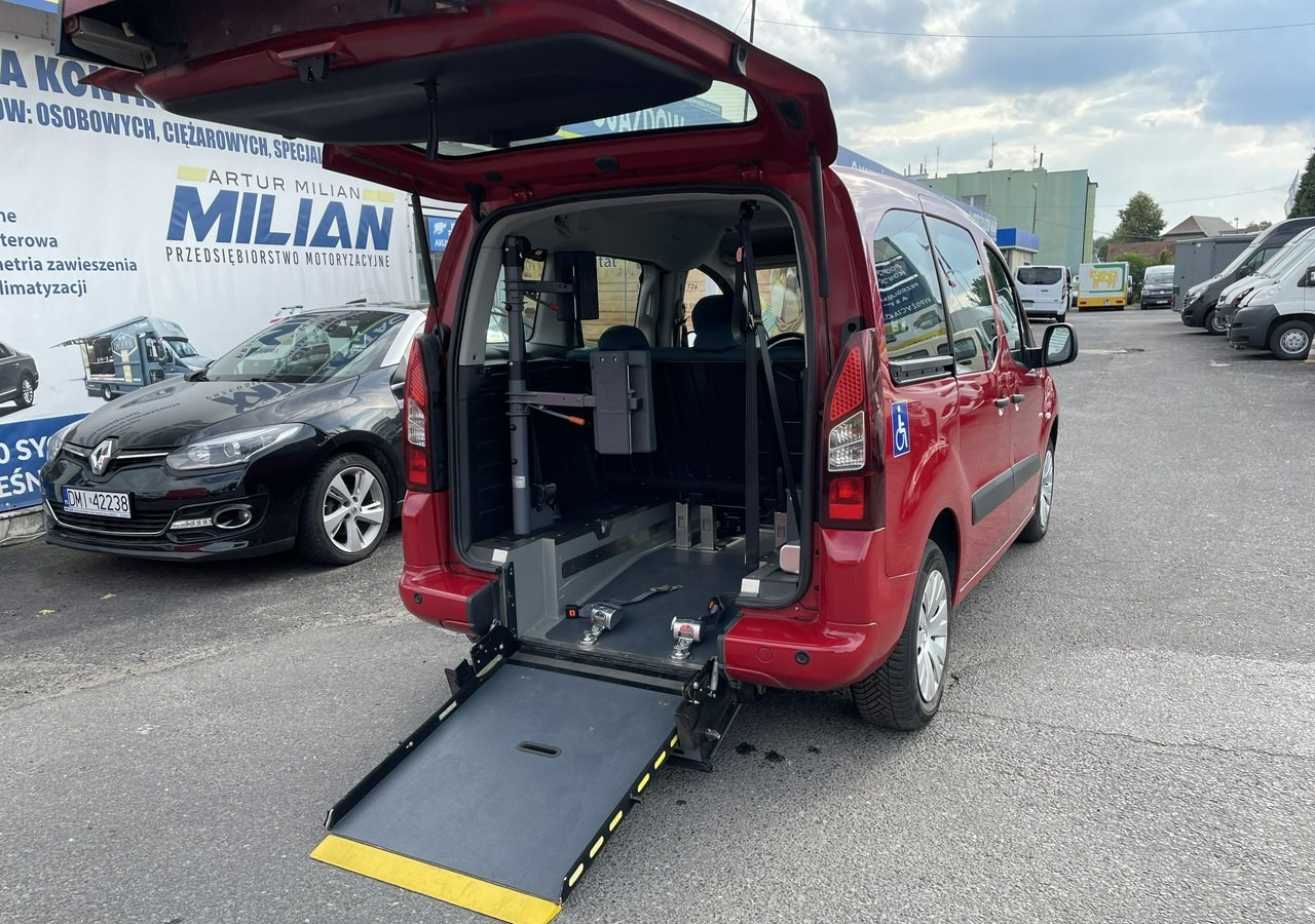 Autovettura Citroen Berlingo II Berlingo 1.6 do przewozu Niepełnosprawnych inwalida rampa 2018: foto 12