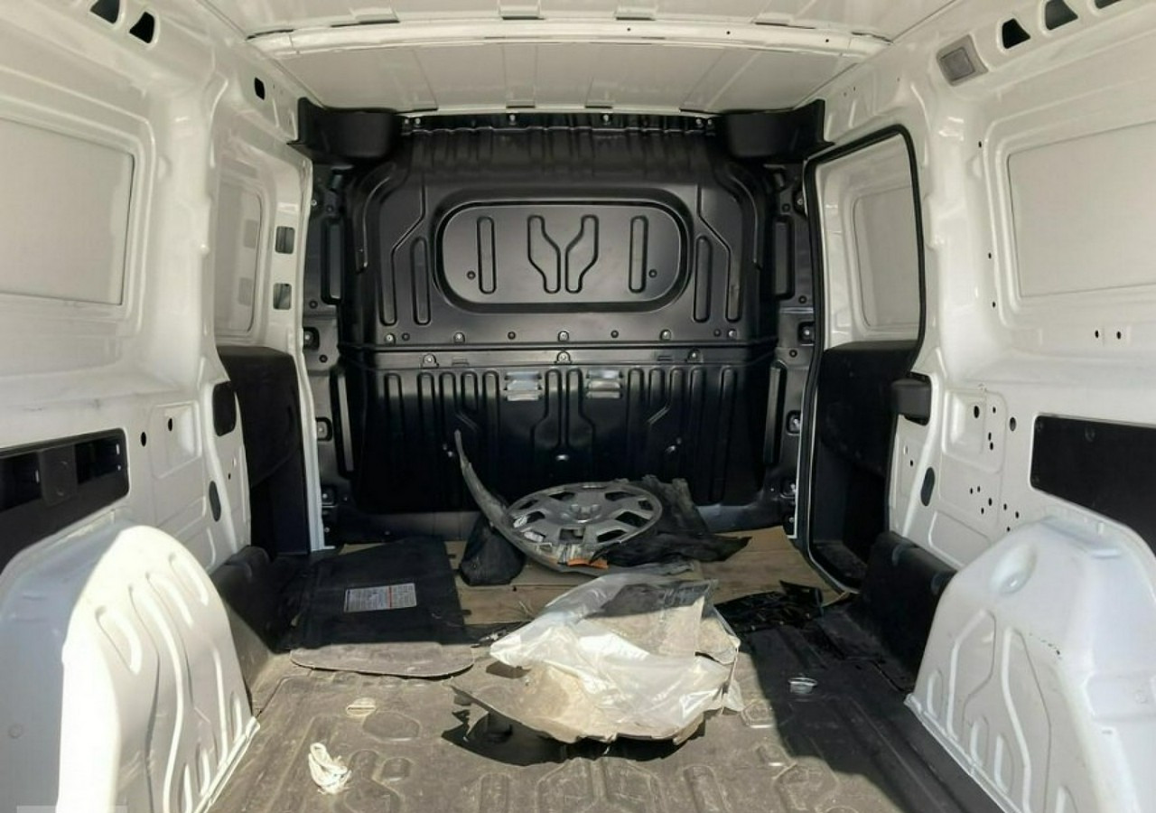 Furgone chiuso Fiat Doblo Fiat Doblo MAXI 1,6 jtd ECO Flex 105KM Klima 2021 Salon PL: foto 18 Furgone chiuso Fiat Doblo Fiat Doblo MAXI 1,6 jtd ECO Flex 105KM Klima 2021 Salon PL: foto 18