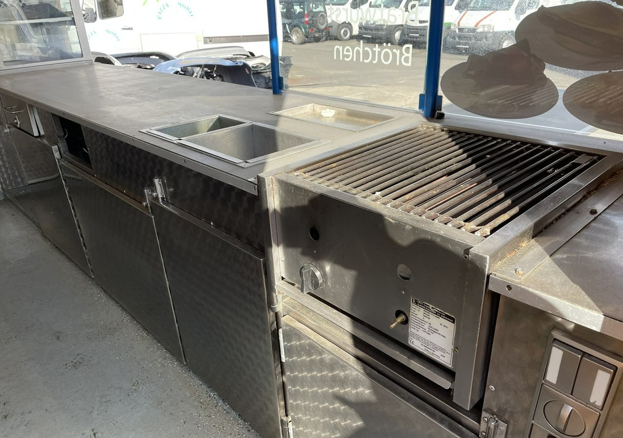 Fiat Ducato Autosklep Autogrill Gastronomiczny Food Truck Foodtruck sklep bar20 - Autonegozio: foto 4 Fiat Ducato Autosklep Autogrill Gastronomiczny Food Truck Foodtruck sklep bar20 - Autonegozio: foto 4