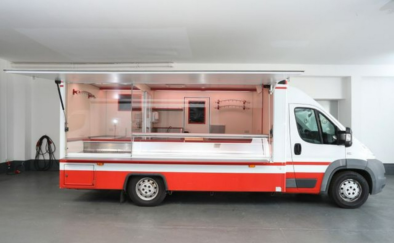 Fiat Ducato Autosklep Gastronomiczny Food Truck Foodtruck Sklep bar 3500 Borco20 - Autonegozio: foto 1 Fiat Ducato Autosklep Gastronomiczny Food Truck Foodtruck Sklep bar 3500 Borco20 - Autonegozio: foto 1