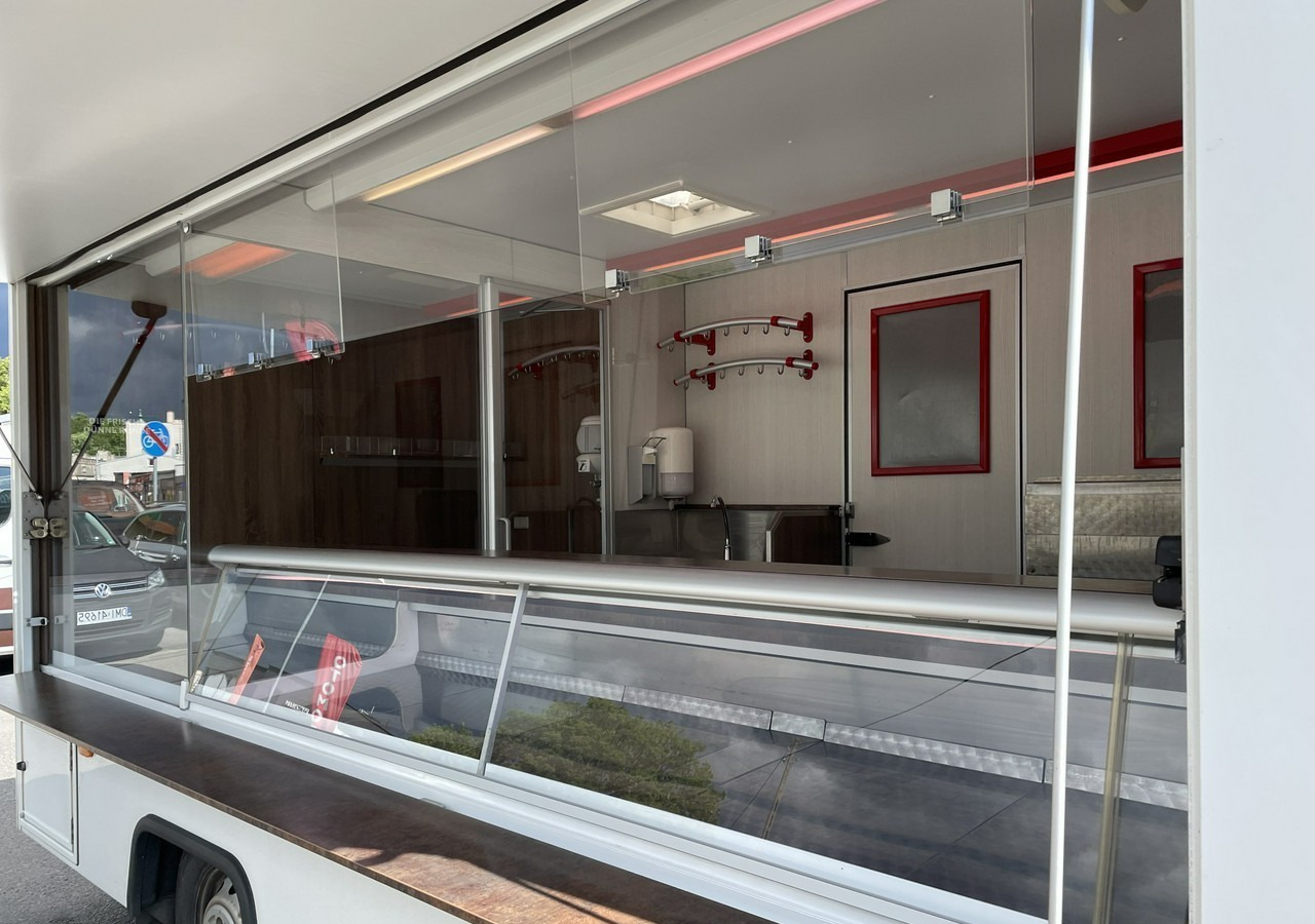 Fiat Ducato Autosklep Gastronomiczny Food Truck Foodtruck sklep W-zasil 2015 - Autonegozio: foto 2 Fiat Ducato Autosklep Gastronomiczny Food Truck Foodtruck sklep W-zasil 2015 - Autonegozio: foto 2