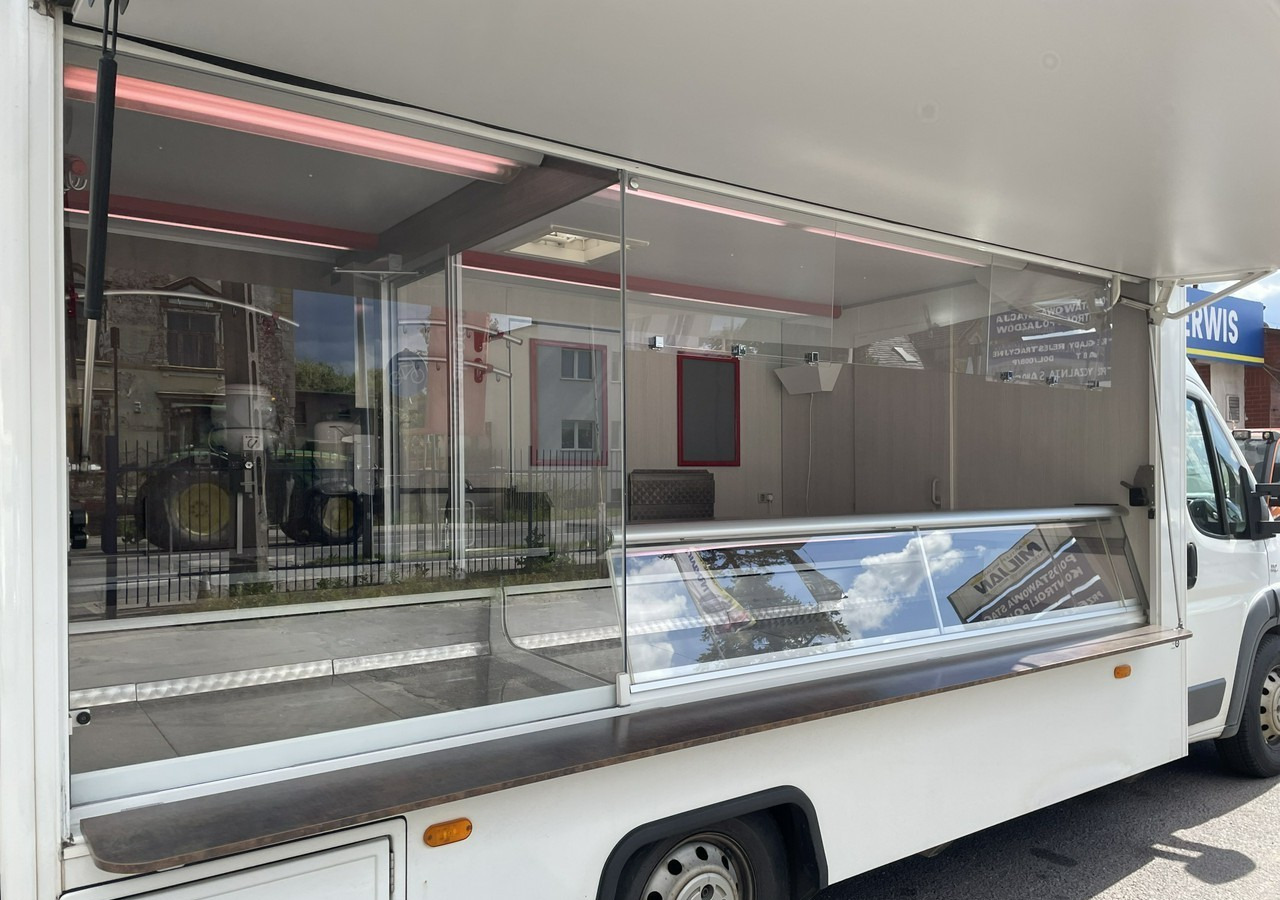 Fiat Ducato Autosklep Gastronomiczny Food Truck Foodtruck sklep W-zasil 2015 - Autonegozio: foto 3 Fiat Ducato Autosklep Gastronomiczny Food Truck Foodtruck sklep W-zasil 2015 - Autonegozio: foto 3