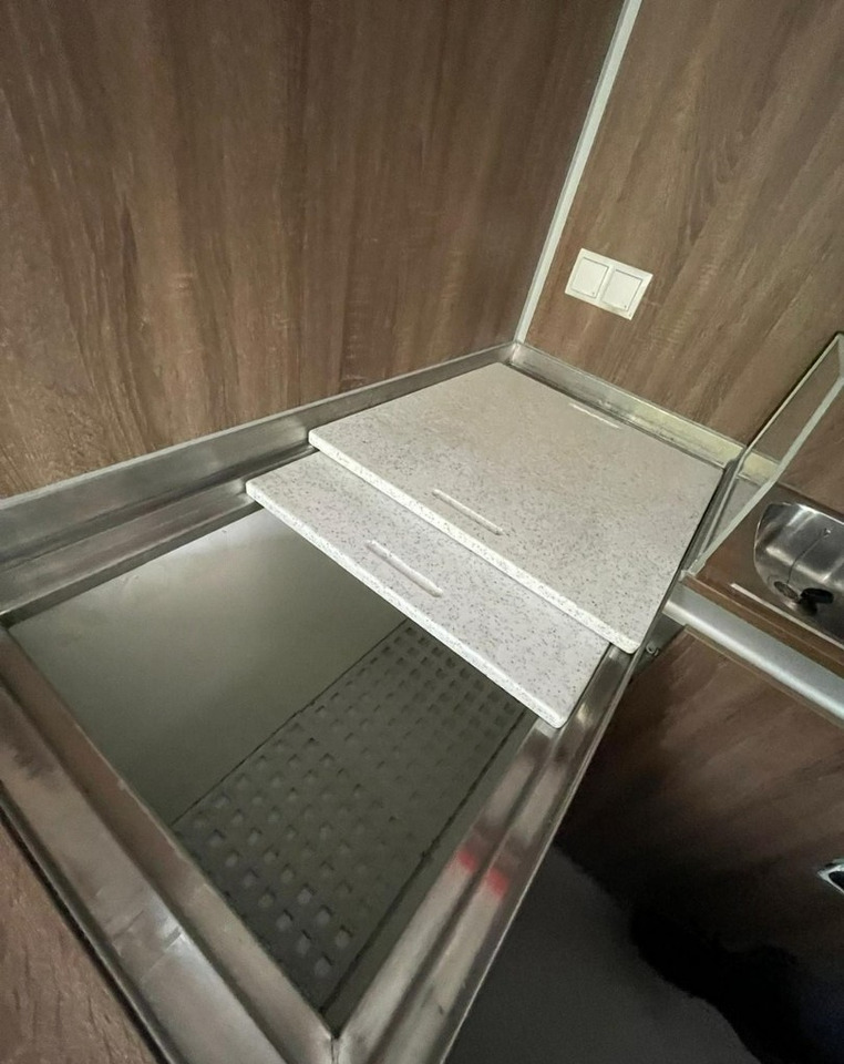 Fiat Ducato Autosklep Gastronomiczny Food Truck Foodtruck sklep W-zasil 2018 BOR - Autonegozio: foto 5 Fiat Ducato Autosklep Gastronomiczny Food Truck Foodtruck sklep W-zasil 2018 BOR - Autonegozio: foto 5