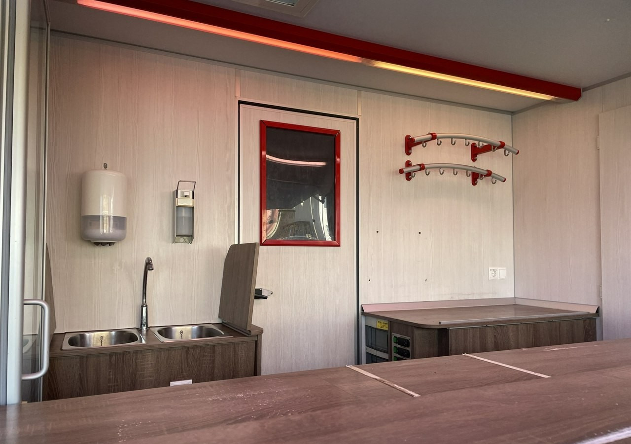 Fiat Ducato Autosklep Gastronomiczny Food Truck Foodtruck sklep W-zasil 2019 BOR - Autonegozio: foto 4 Fiat Ducato Autosklep Gastronomiczny Food Truck Foodtruck sklep W-zasil 2019 BOR - Autonegozio: foto 4