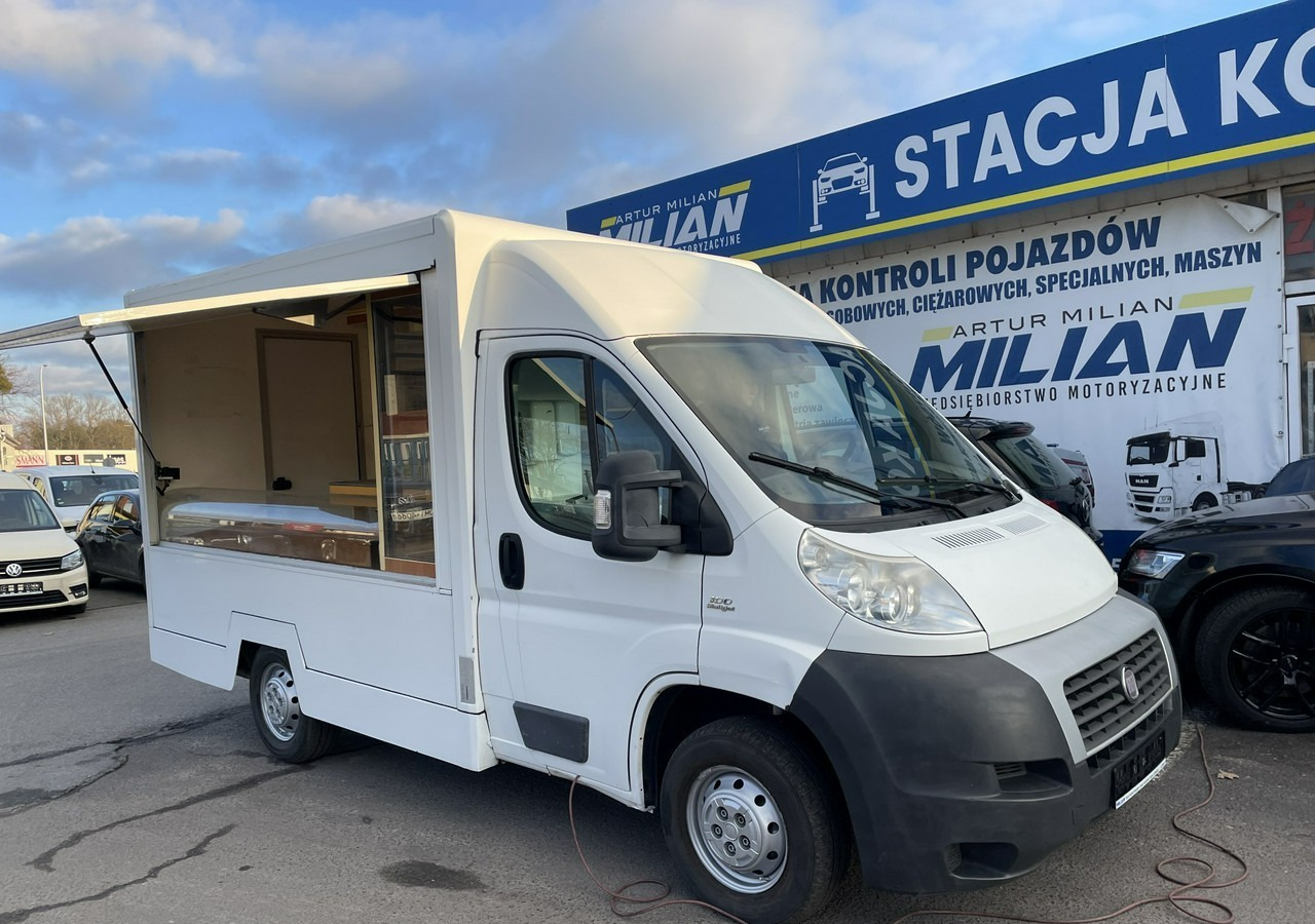 Fiat Ducato Autosklep pieczywa Gastronomiczny Food Truck Foodtruck sklep 2011 - Autonegozio: foto 1 Fiat Ducato Autosklep pieczywa Gastronomiczny Food Truck Foodtruck sklep 2011 - Autonegozio: foto 1
