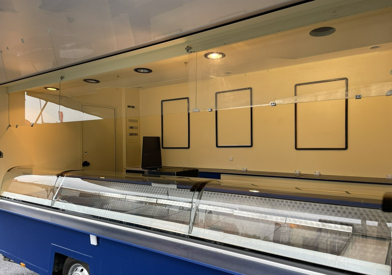Fiat Ducato Autosklep wędlin Klima Gastronomiczny Food Truck Foodtruck sklep 20 - Autonegozio: foto 4 Fiat Ducato Autosklep wędlin Klima Gastronomiczny Food Truck Foodtruck sklep 20 - Autonegozio: foto 4
