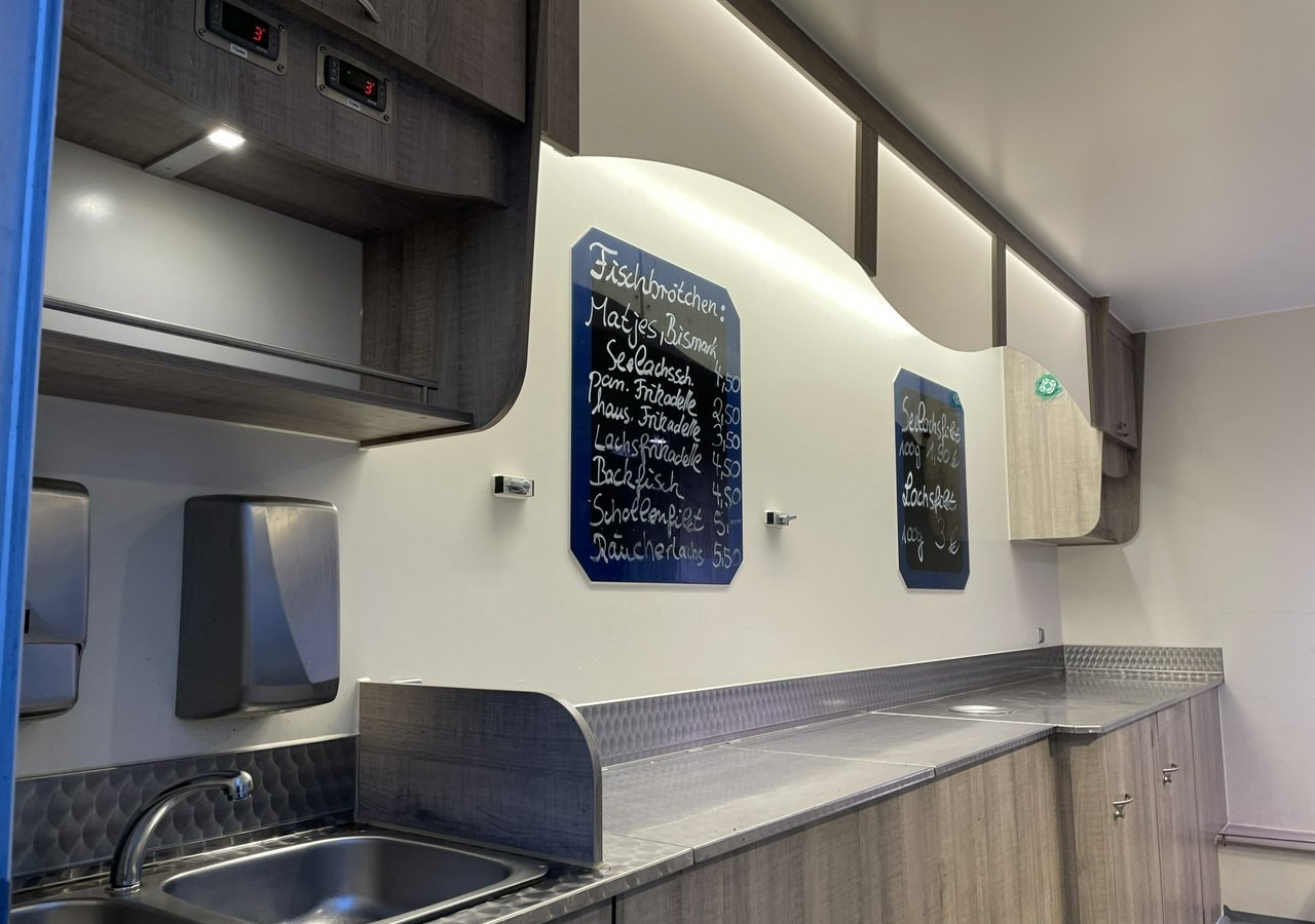 Fiat Ducato Autosklep wędlin Ryb Gastronomiczny Food Truck Foodtruck 116tkm 201 - Autonegozio: foto 3 Fiat Ducato Autosklep wędlin Ryb Gastronomiczny Food Truck Foodtruck 116tkm 201 - Autonegozio: foto 3